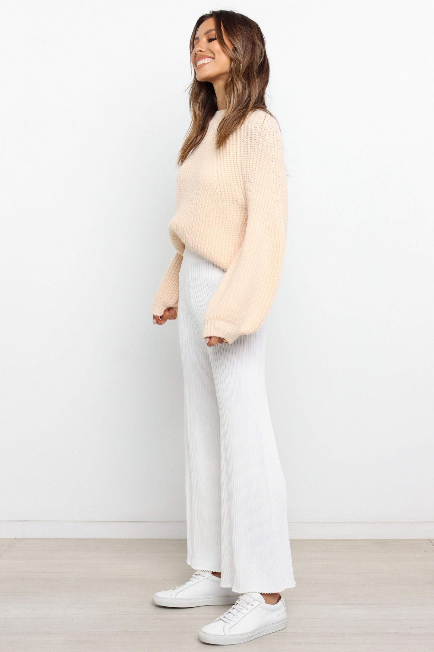 Женский свитер Petal and Pup London Knit, цвет: Бежевый — фото 5