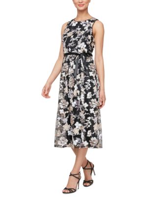 Alex Evenings Women's Sequin Floral Embroidered Sleeveless Fit