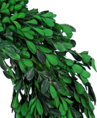 18 Spring Boxwood Wreath