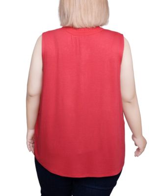 Plus Size Sleeveless Yoked Blouse