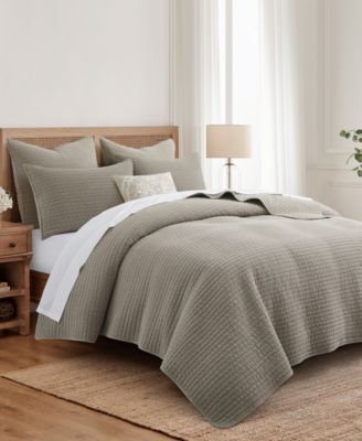 Eyelet Embroidered 3-Pc. Quilt Set, Full/Queen