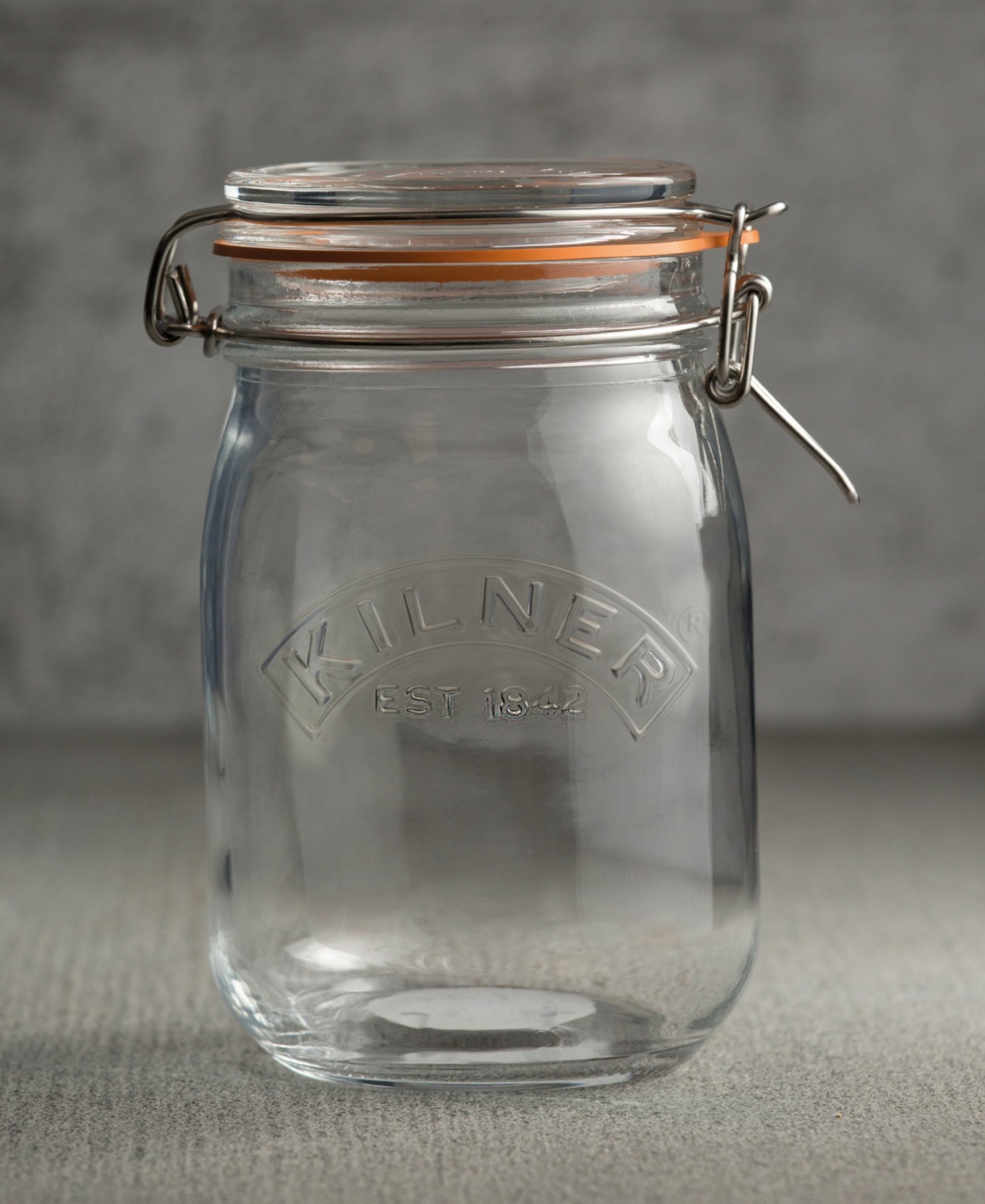 Kilner Set Of 3 Round Clip Top Jars In Clear