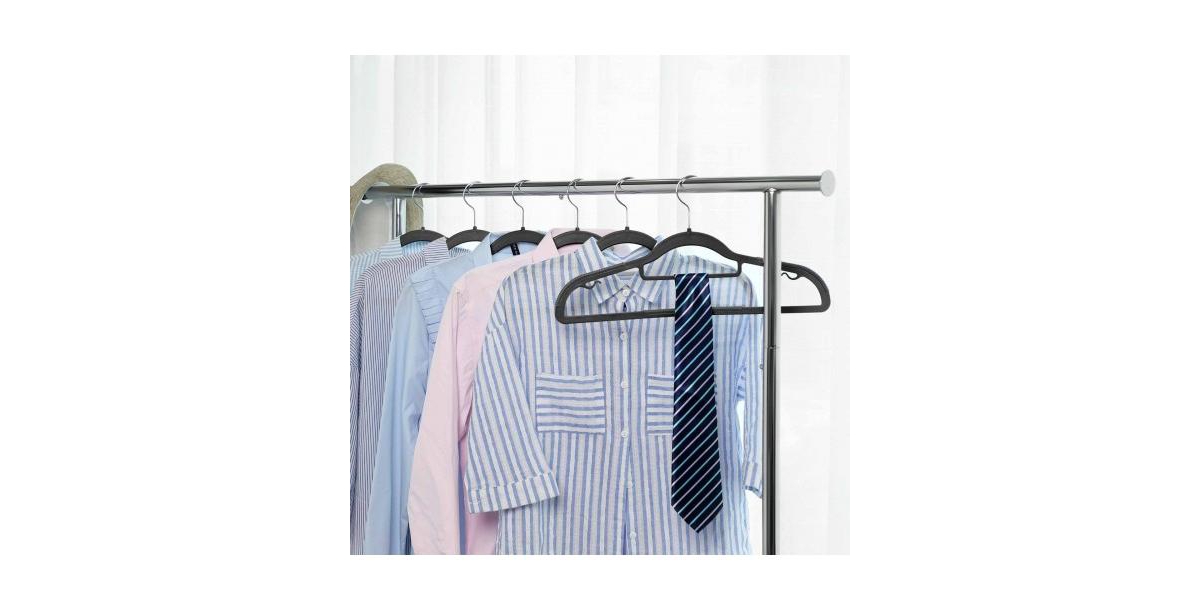 Slickblue Plastic Hangers Space Saving Clothes Hangers , Ultra Thin With Non Slip Rubber Coating, 30 Pieces