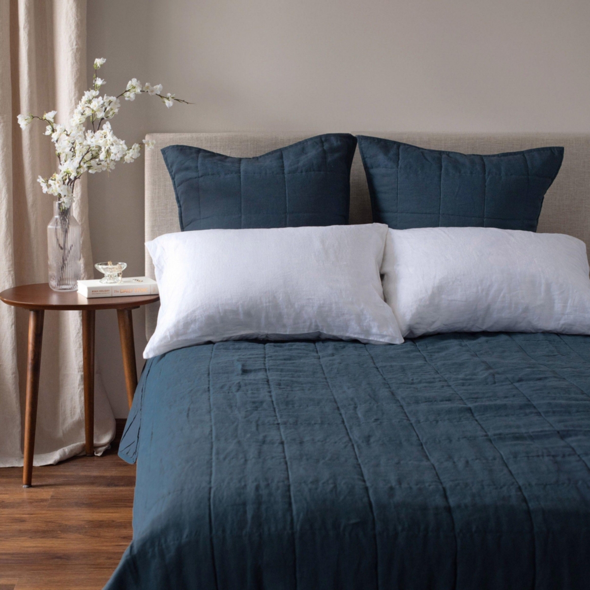 French Linen Box Stitch Quilt - King/Cal King