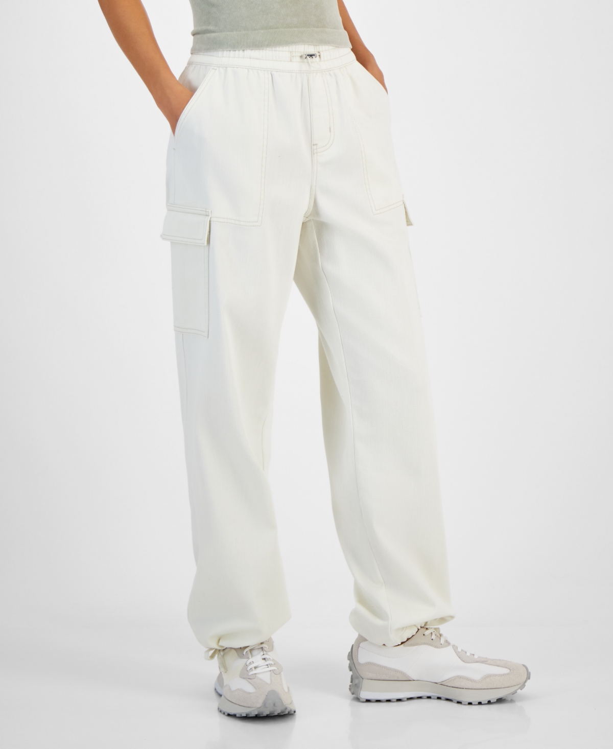 Vanilla Star Juniors' High-rise Slim-leg Cargo Pants In Vanilla