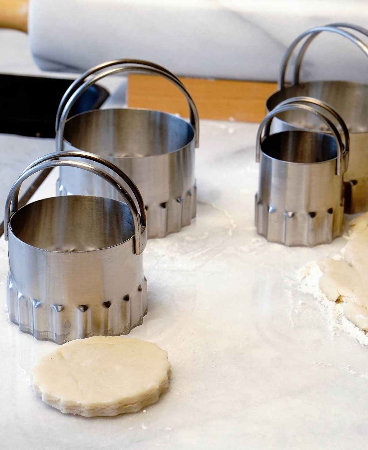 Rsvp International Endurance Stainless Steel 4 Piece Round Rippled Biscuit Cutter Set In Gray