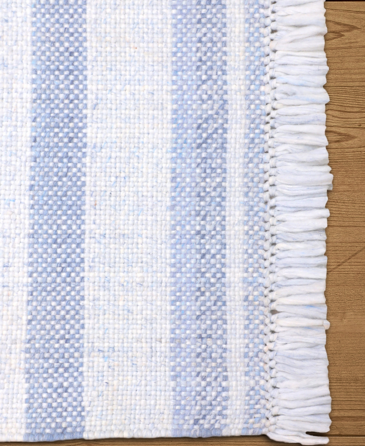 Lr Home Arlo Asb-373 7'9"x9'9" Area Rug In Blue