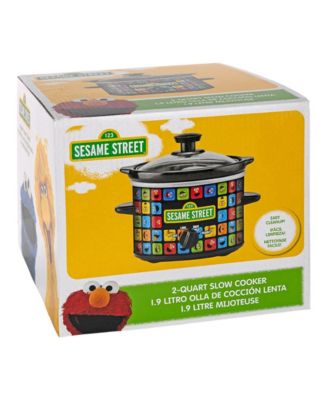 Sesame Street 2qt Slow Cooker - Cook With All Your Favorite Sesame Street Characters