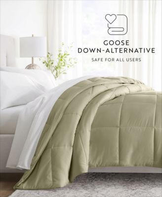 All Season Lightweight Solid Down Alternative Comforter, Twin/Twin XL