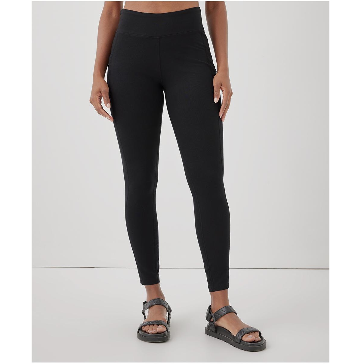 Women's Purefit Pocket Legging Made With Cotton - Black