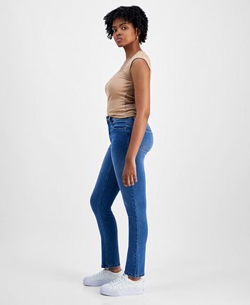 Juniors Mid Rise Straight Leg Jeans