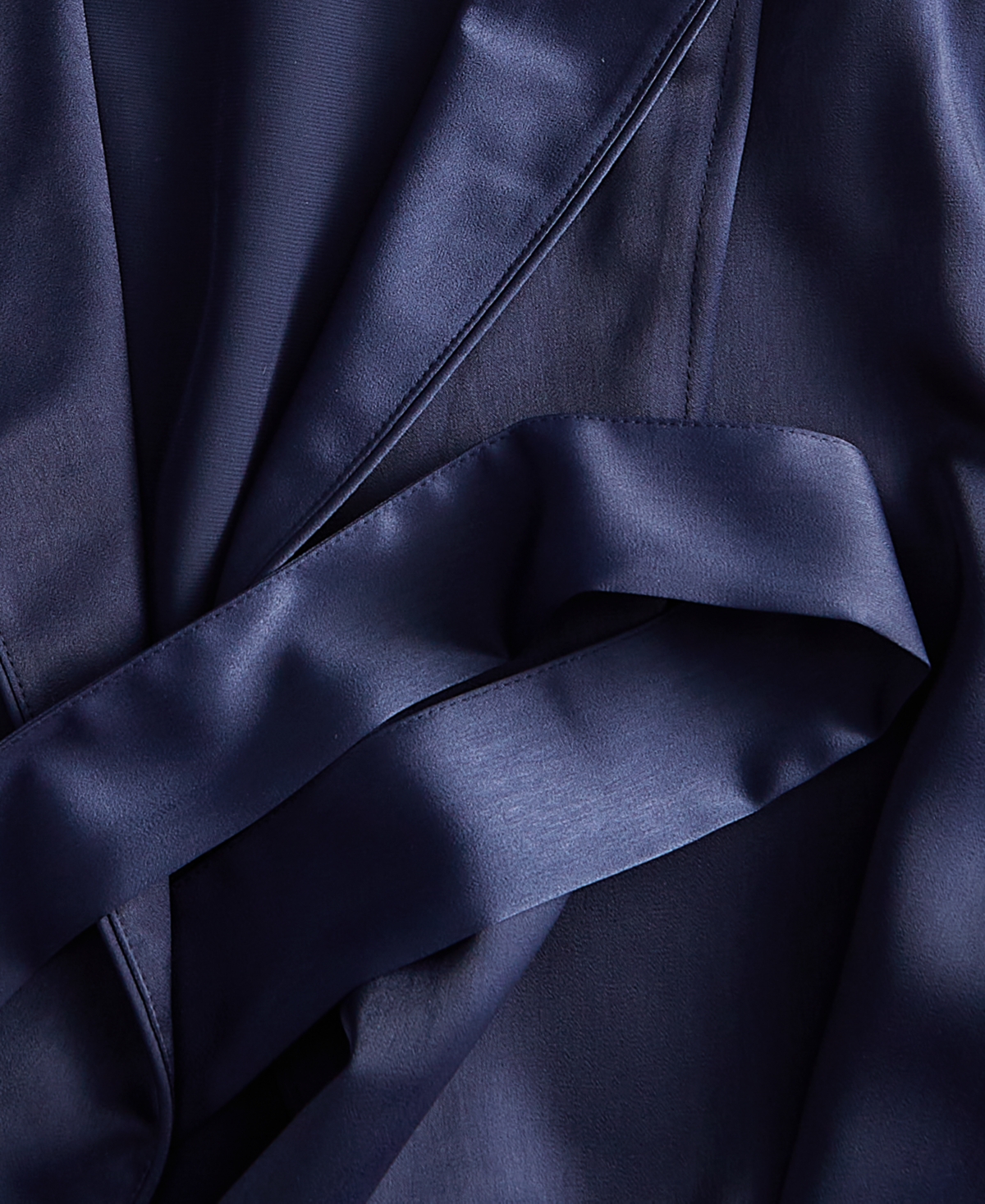 State of Day Women's Belted Shawl-Collar Crepe de Chine Robe, Created for Macy's