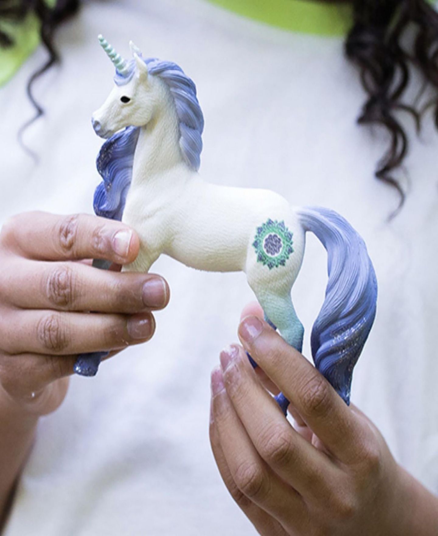 Детская фигурка Schleich Mandala Unicorn Stallion Figurine, Ages 5+ — фото 4