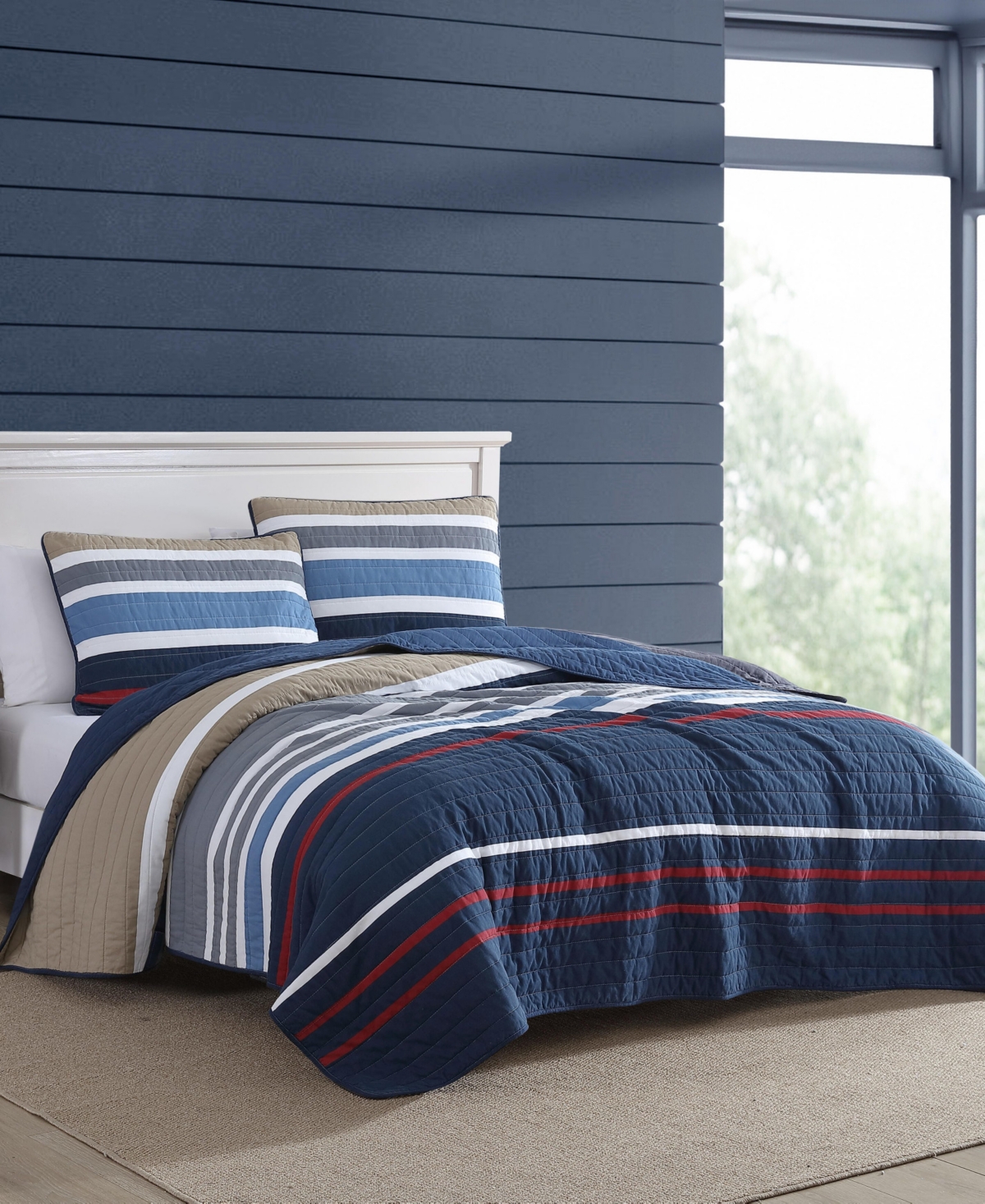 Nautica Bradford Reversible 3 Piece Quilt Set, King In Multi Navy