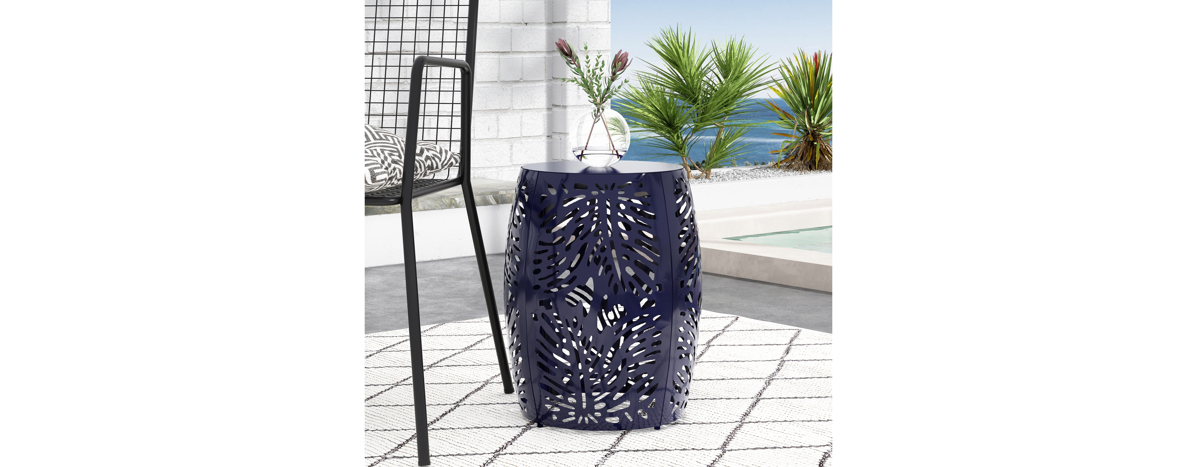 Modern Palm Leaf Side Table with Durable Iron Frame