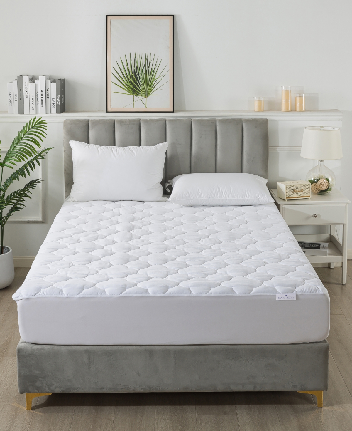 Royal Velvet 300 Thread Count Cotton Waterproof Stain Resistant Mattress Pad