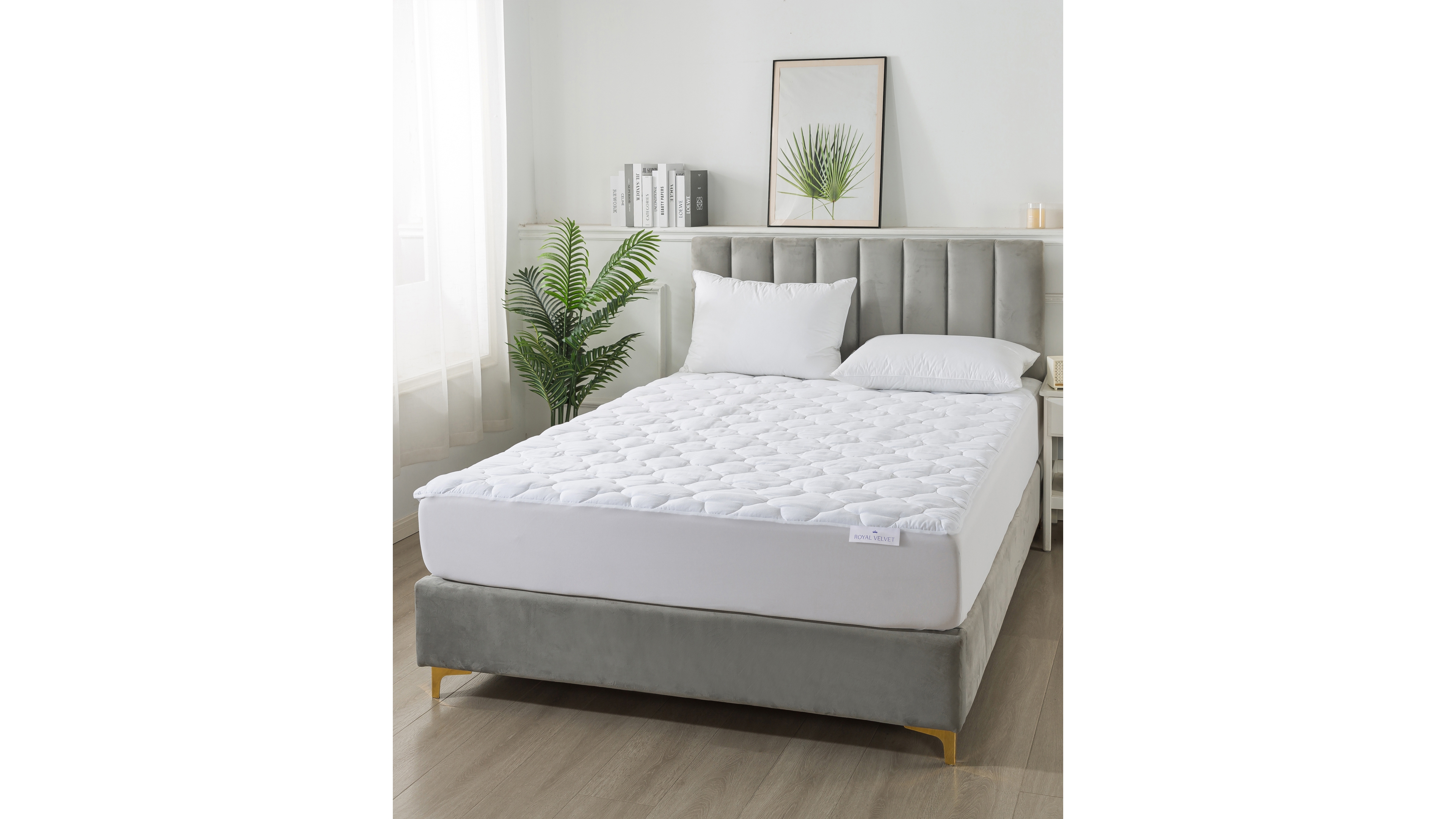 Royal Velvet 300 Thread Count Cotton Waterproof Stain Resistant Mattress Pad, Queen
