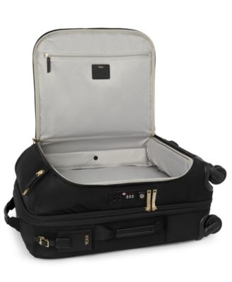 Voyageur Leger International Expandable Carry-On