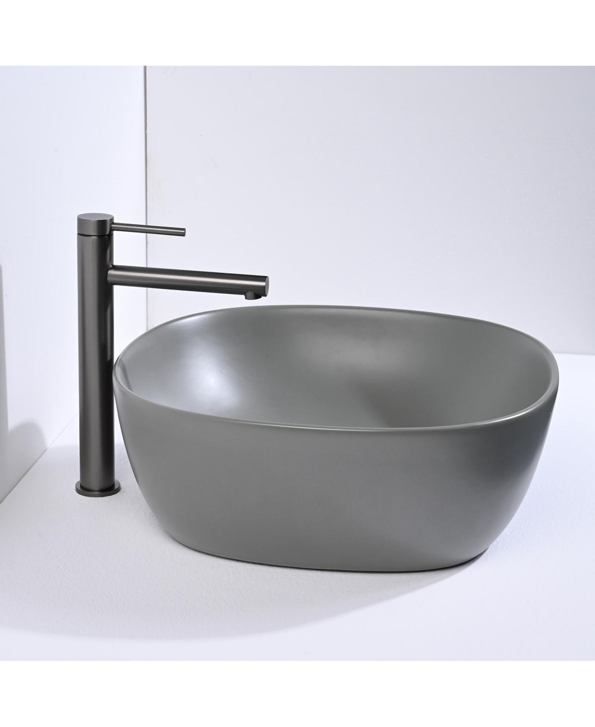 Aquaterior Bathroom Countertop Ceramic Vessel Sink Single Handle Tall Faucet Kit