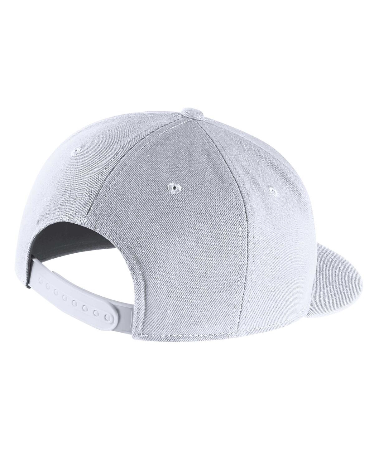 NIKE MEN'S WHITE VANDERBILT COMMODORES VAULT PRO SNAPBACK HAT 
