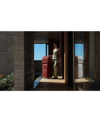 Outline Pro Medium Hardside Expandable Spinner