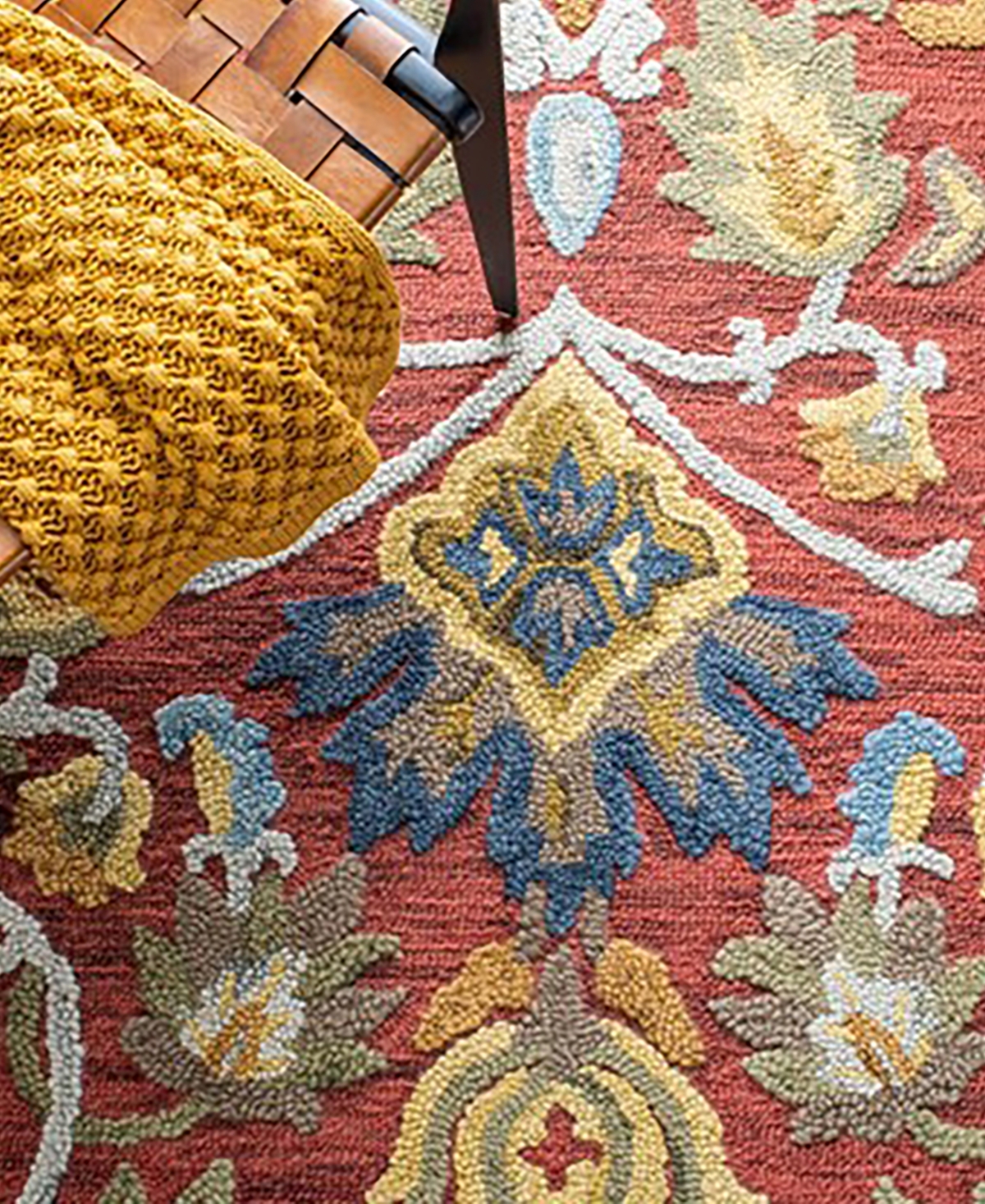 Safavieh Blossom Ii BLM402 4'x4' Area Rug - Multi