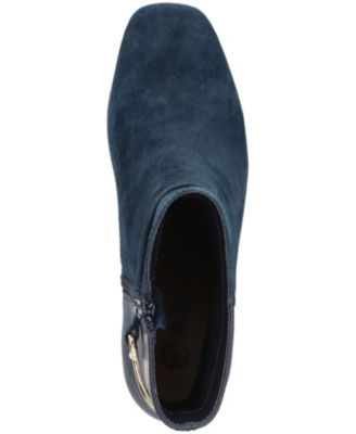 Women's Quincy Square Toe Ankle Boots