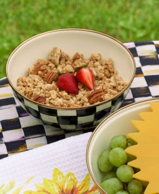 Courtly Check Small Everyday Bowl, 40-oz.