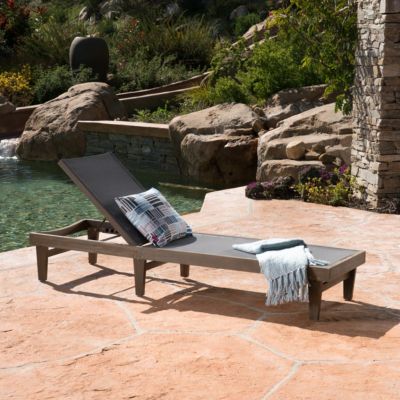Acacia Wood Lounger Comfort and Style for Outdoor Relaxation