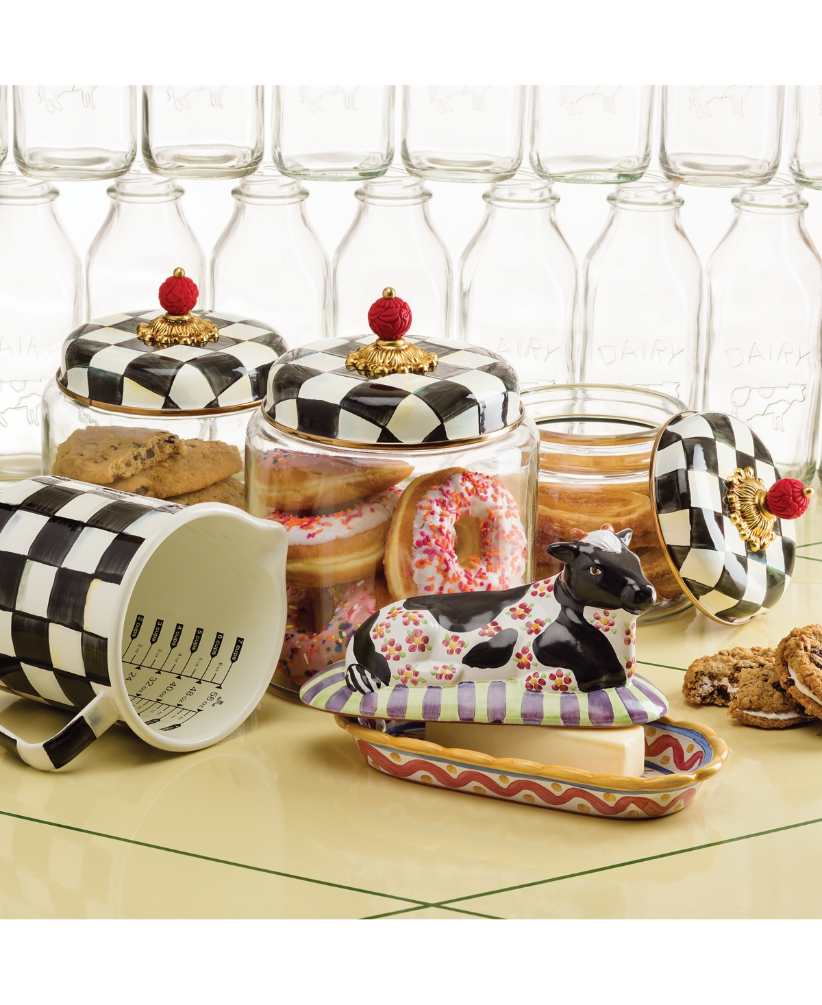 Mackenzie-childs Mackenzie Childs Courtly Check Enameled Steep 7-cup Measure In No Color