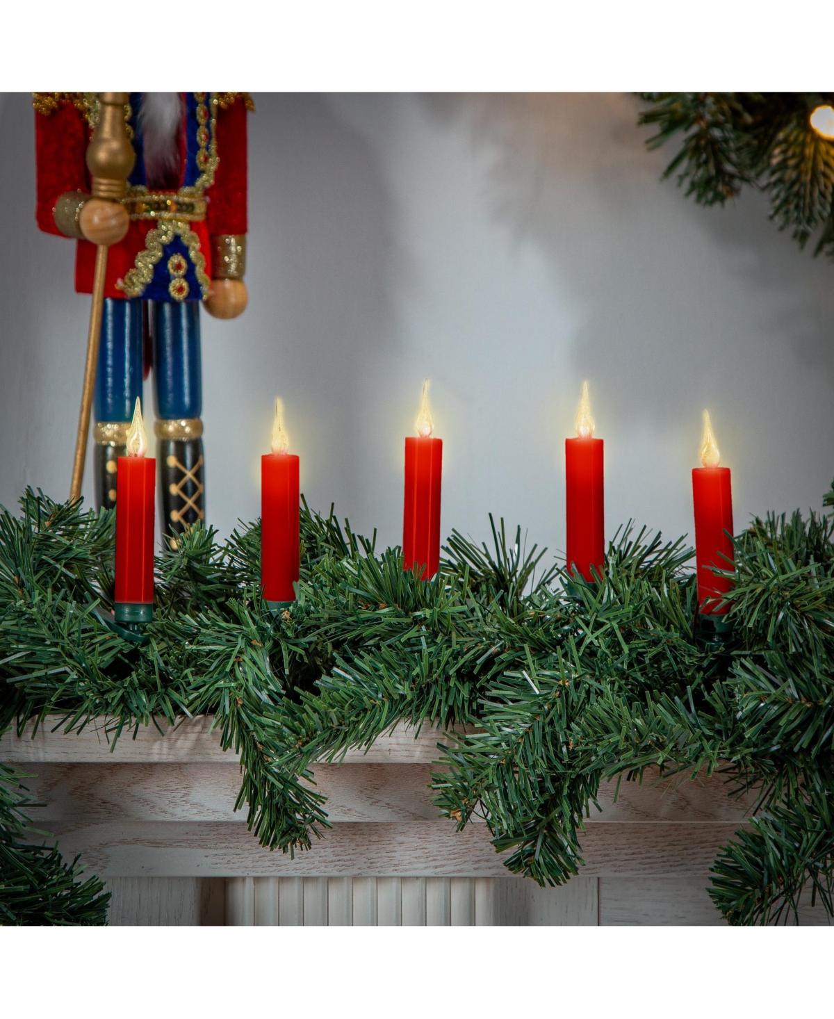 Gerson International Set of 10Christmas Led Candles with Clip and Remote Control - Red