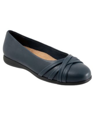 Women's  Daphne Flat