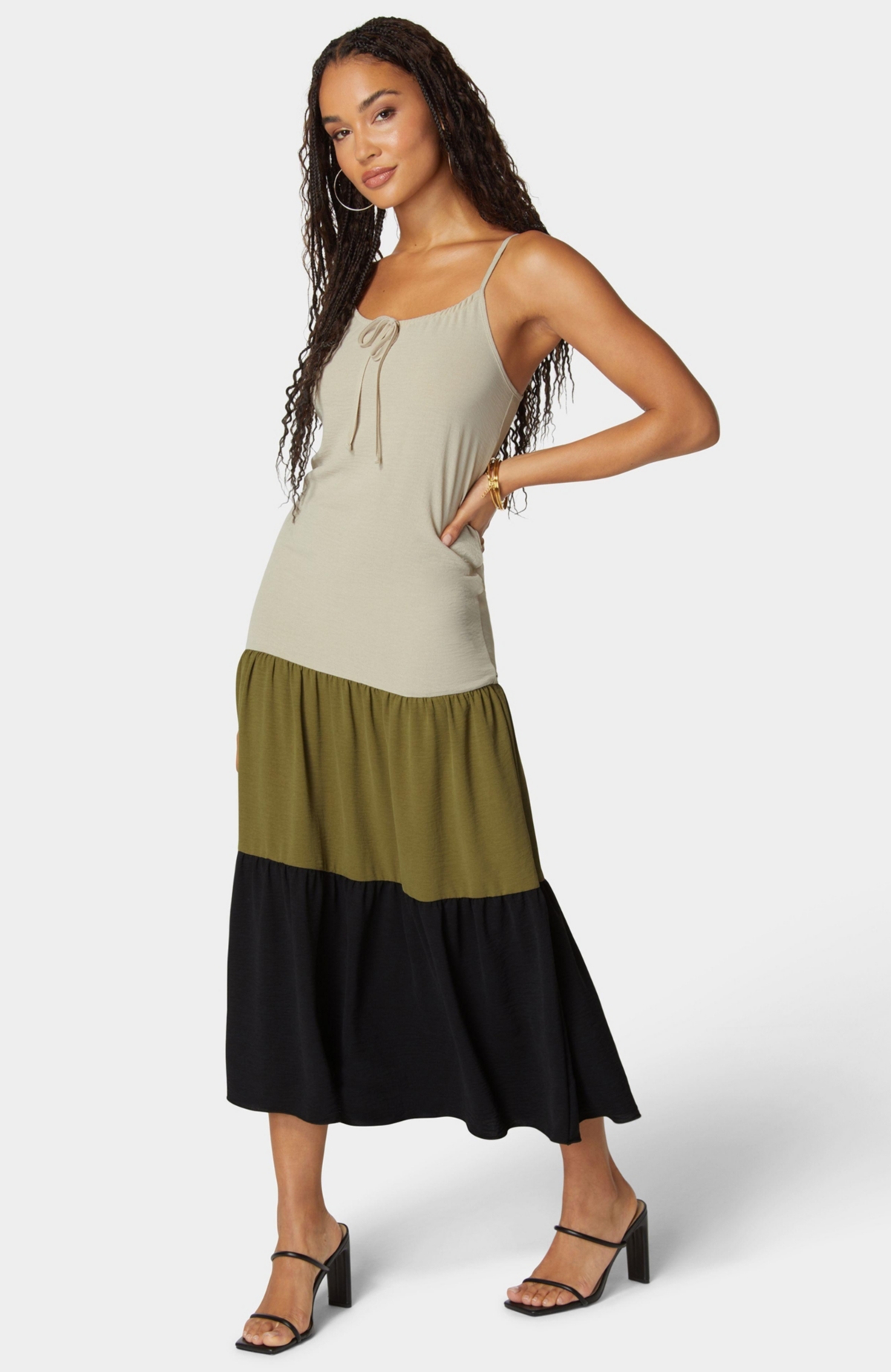 Bebe Women's Color Block Tiered Maxi Dress