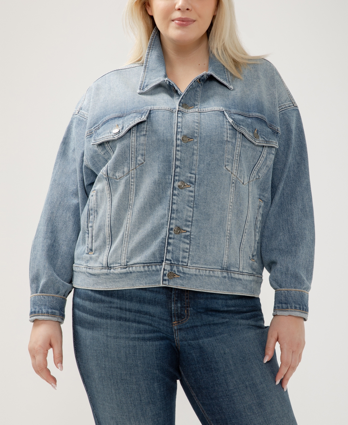 Shop Silver Jeans Co. Plus Size Denim Trucker Jacket In Indigo