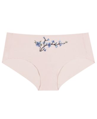 Women's Soft Seamless Briefs with Embroidery