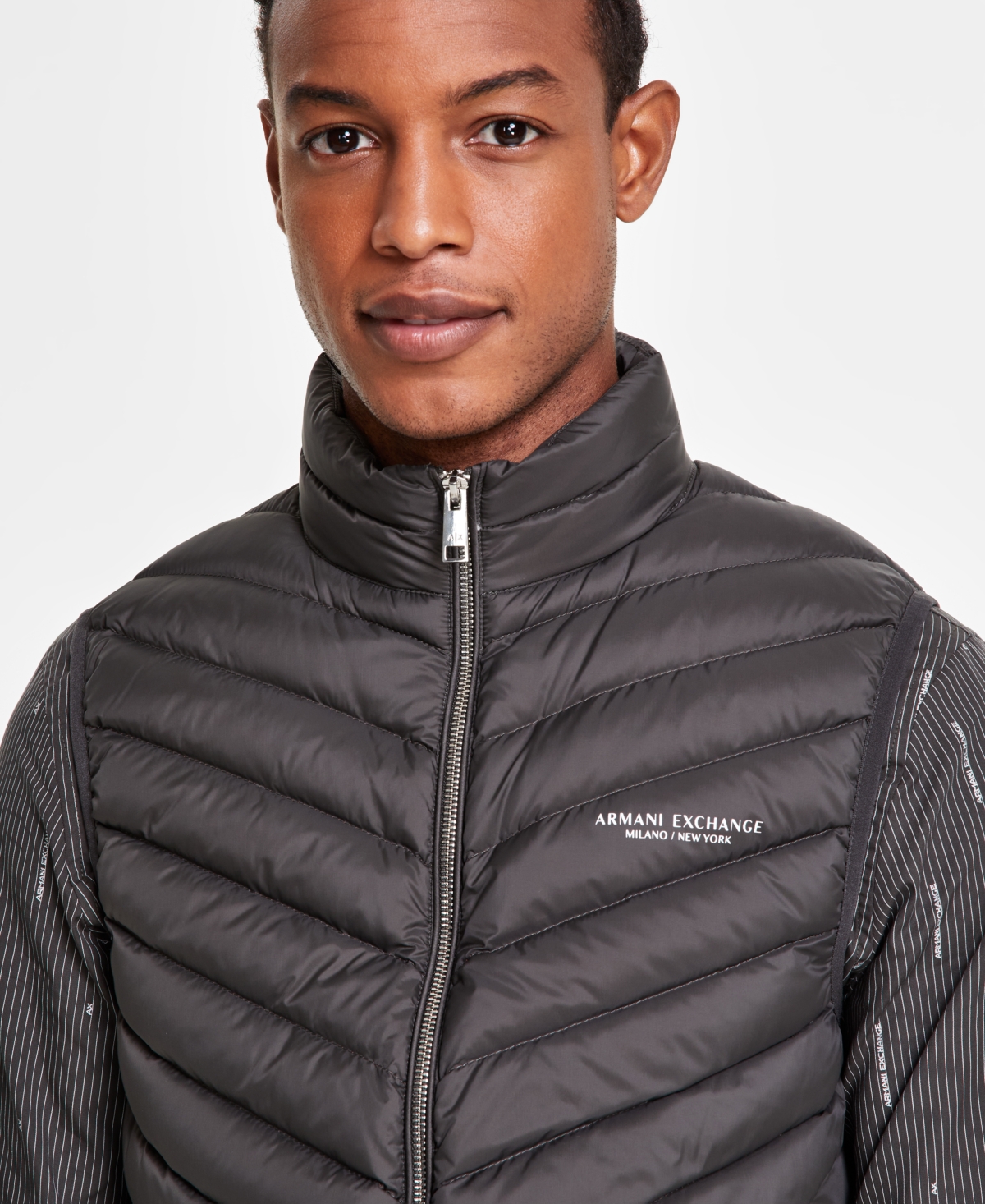 A|X Armani Exchange Men's Packable Zip-Front Puffer Vest