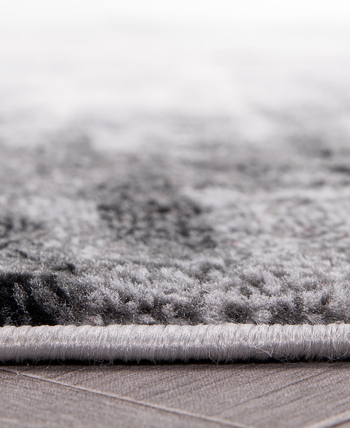 Main Street Rugs Mesh 4055 5'x7' Area Rug In Black
