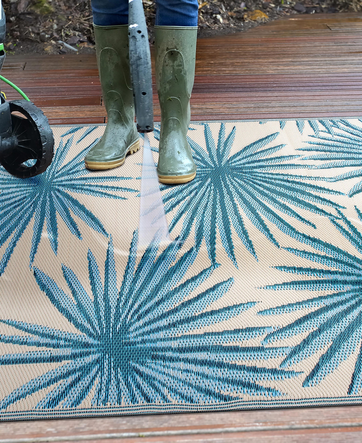 Main Street Rugs Hana Outdoor 6075 5'x7' Area Rug