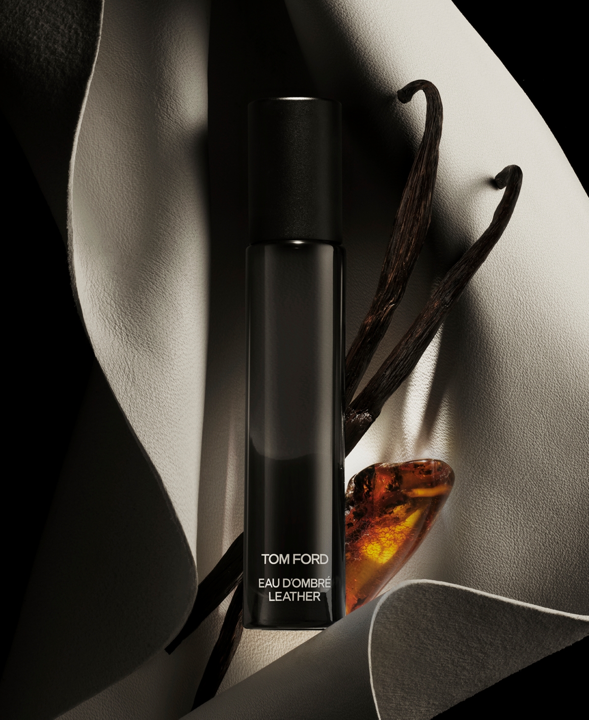 Tom Ford Eau D'ombre Leather Travel Spray, 0.33 Oz. In No Color