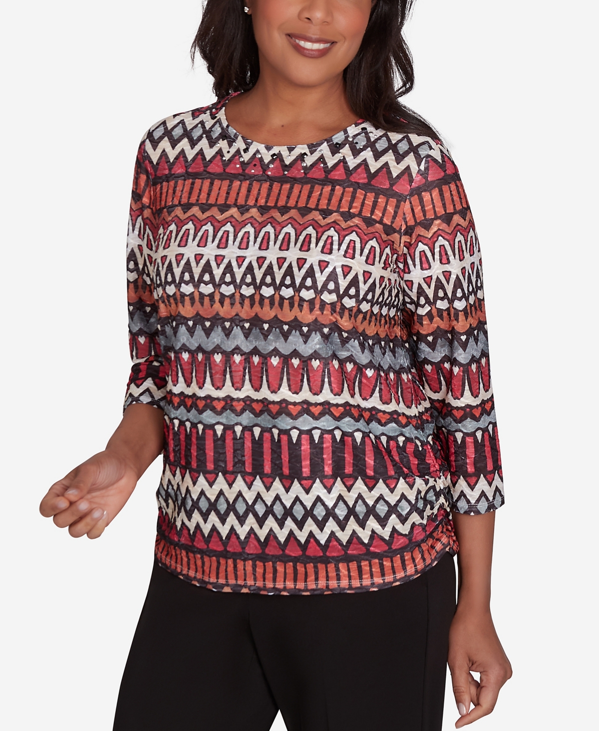 Alfred Dunner Petite Runway Ready Geometric Crewneck Ruched-side Top In Multi Red