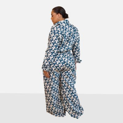 Quinta Abstract Print Button Front Blouse