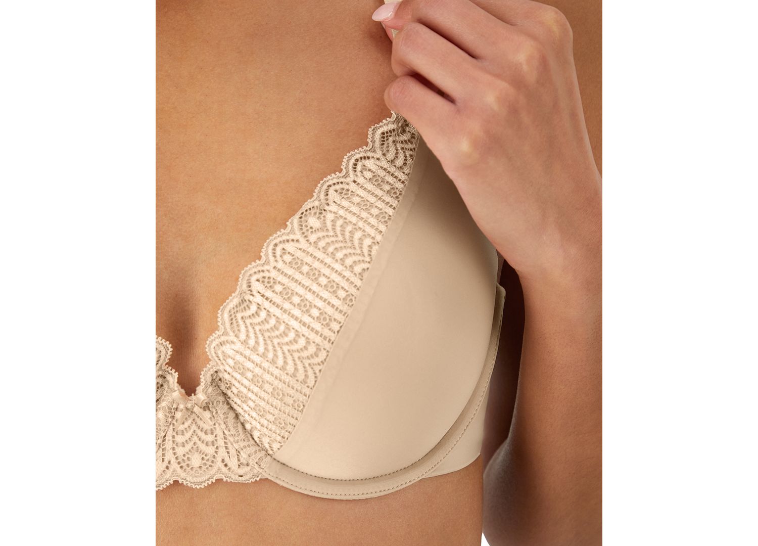 Women's Comfort Devotion Extra-Coverage Lace Shaping Underwire Bra 9404