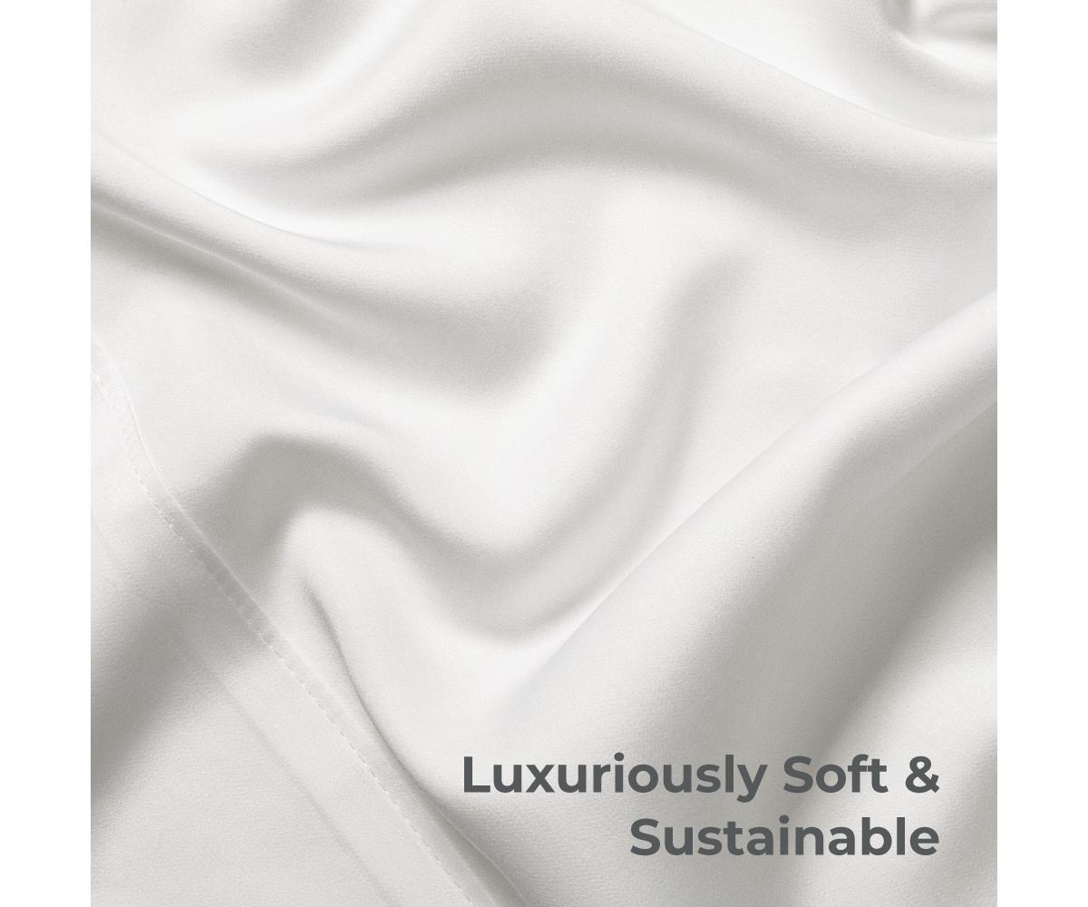 Cariloha Retreat 4-Piece Sateen Sheet Set | White | Queen | Lyocell Material | Breathable, Corner Straps, Extra soft & Cooling