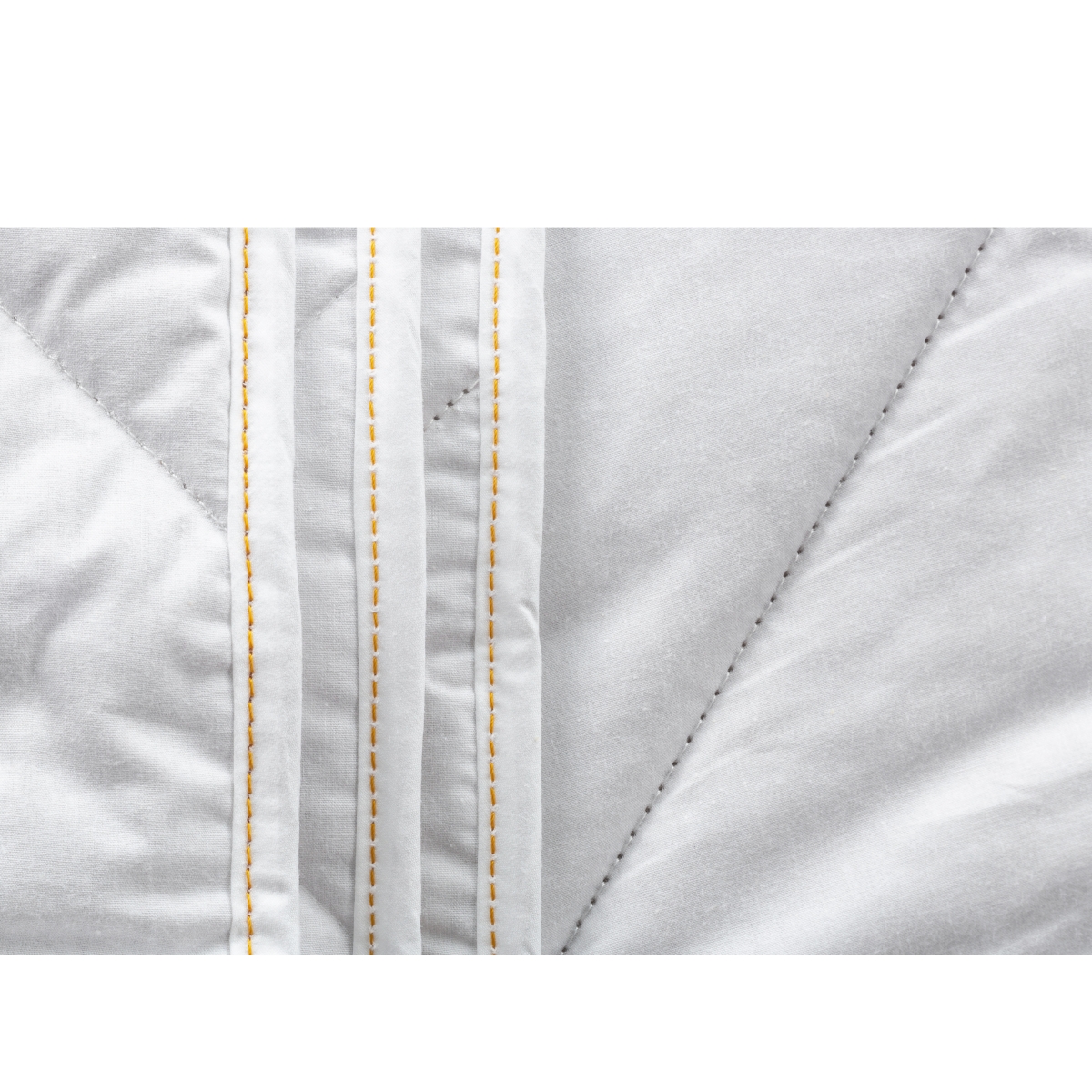 Woodek Luxe Collection Down Alternative Cooling Comforter, Lightweight, 100% High-Quality Cotton, Breathable