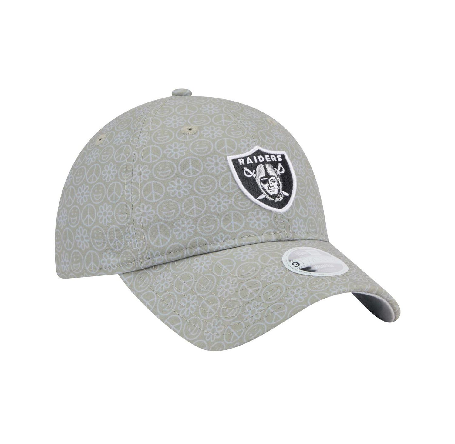 Women's Silver Las Vegas Raiders Smiley 9TWENTY Adjustable Hat