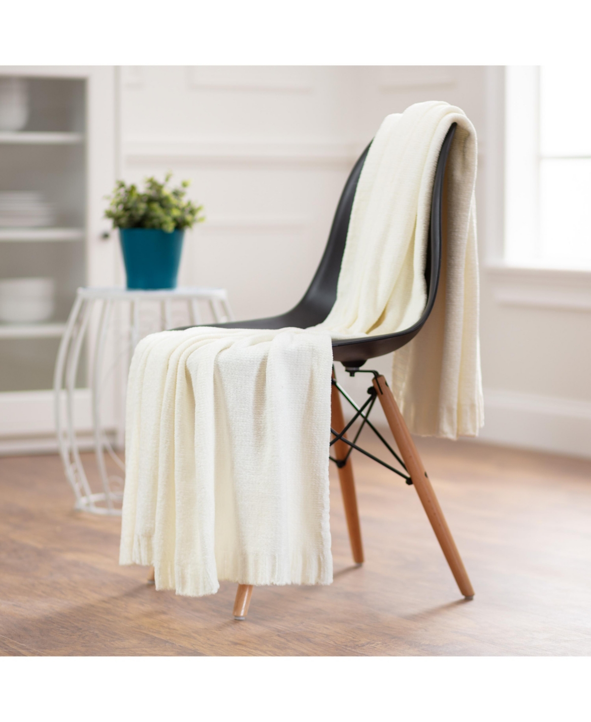 Chanasya Premium Chenille Knit Velvety Texture Blanket - Super Soft Cozy Classy Elegant Decorative for Couch Sofa Chair Bed Living Bed Room Whit