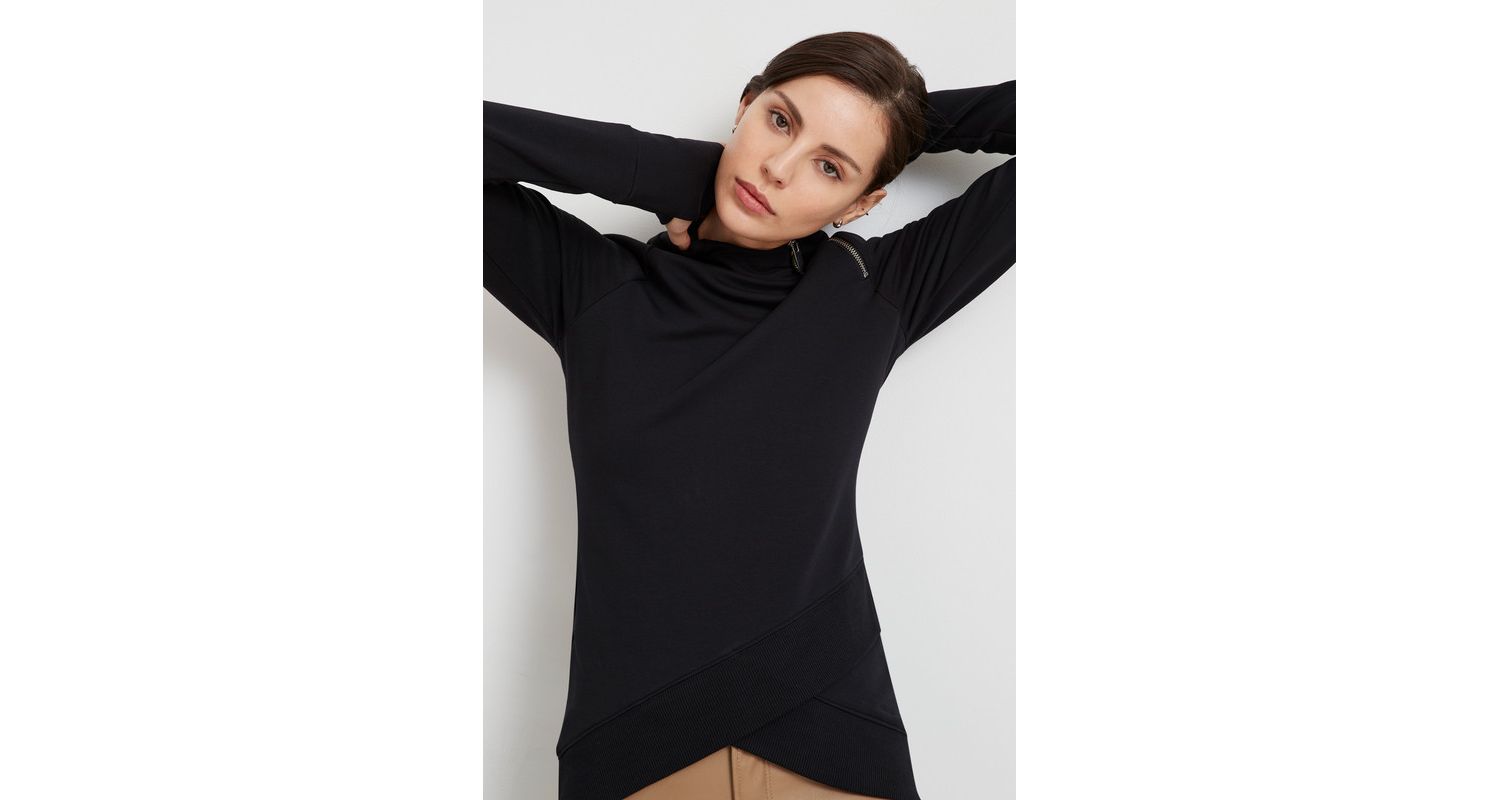 Women's Blake Fitted Raglan Mock-Neck Zip Sweatshirt