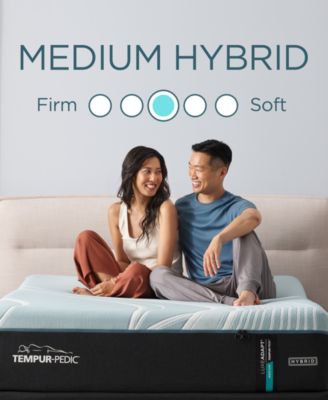 LuxeAdapt 2.0 13" Medium Hybrid Mattress Set - King
