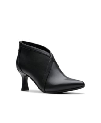 Clarks kitten heel boots online