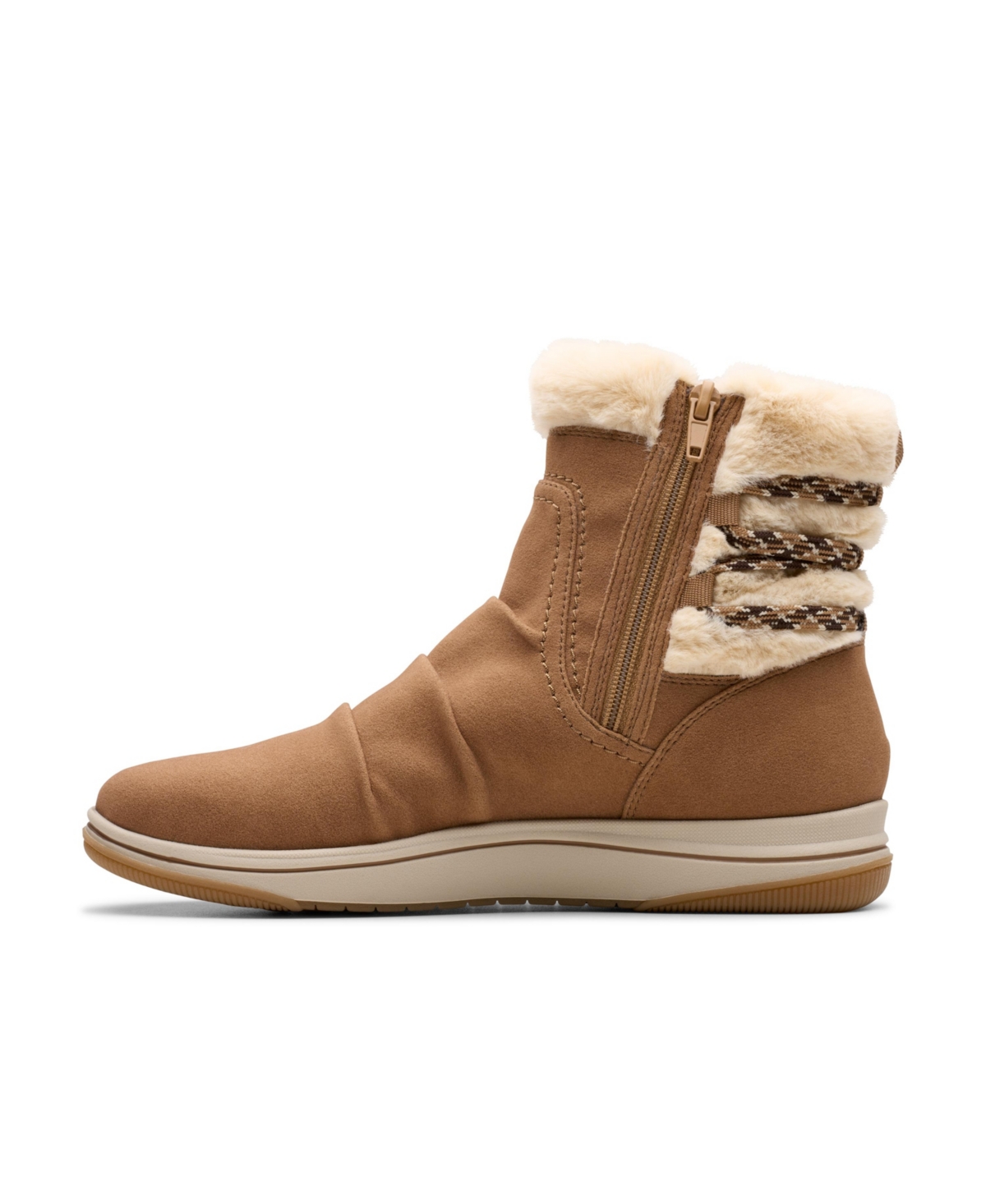 Clarks Women's Cloudsteppers Breeze Cozy Boots